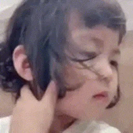 Figurinhas Arrumando cabelo para whatsapp